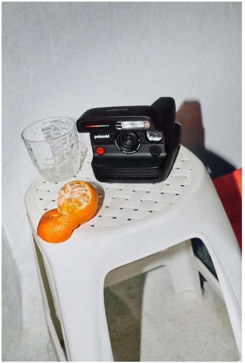Polaroid FLIP Black + Color Film Bundle (8 Photos)