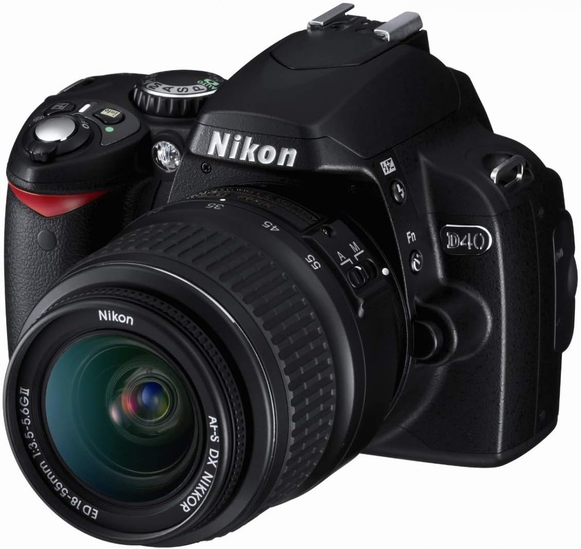 Nikon D40 6.1MP Digital SLR Camera Kit with 18-55mm f/3.5-5.6G ED II Auto Focus-S DX Zoom-Nikkor Lens (Renewed)