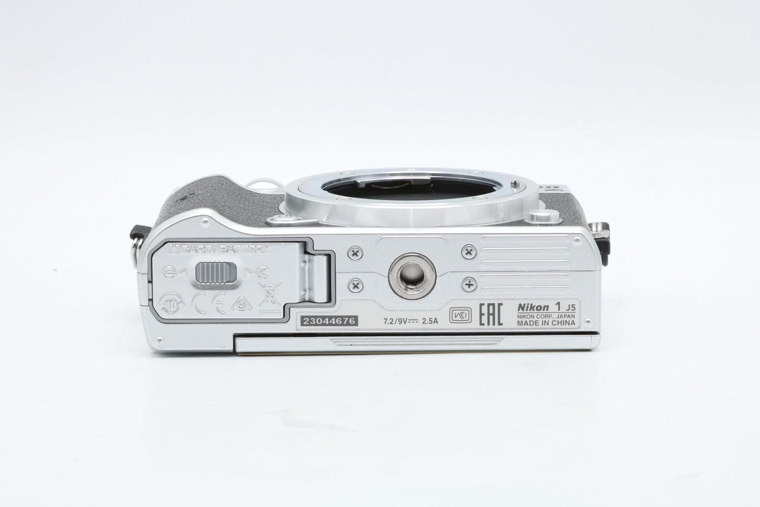 Nikon 1 J5 Mirrorless Digital Camera (Silver Body Only) International Version (No Warranty)