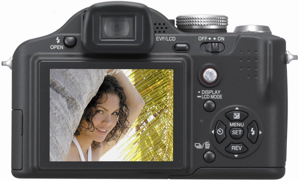 Panasonic Lumix DMC-FZ8K 7.2MP Digital Camera with 12x Optical Image Stabilized Zoom (Black)