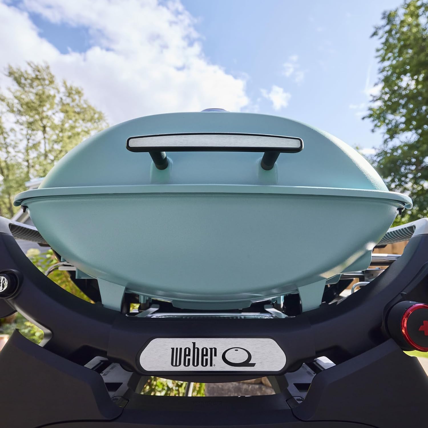 Weber Q 2800N+ Liquid Propane Portable Grill, Sky Blue – Wide 250°–700°F Temp Range with Plus Burner for Searing, Low‑Temp Roasting & High-Dome Lid for Travel & Camping