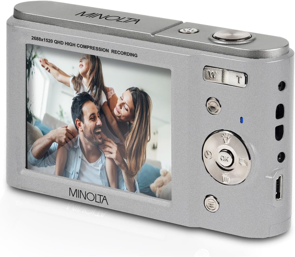 Minolta MND20 44 MP 2.7K Ultra HD Digital Camera with Slinger Camera case (Silver)