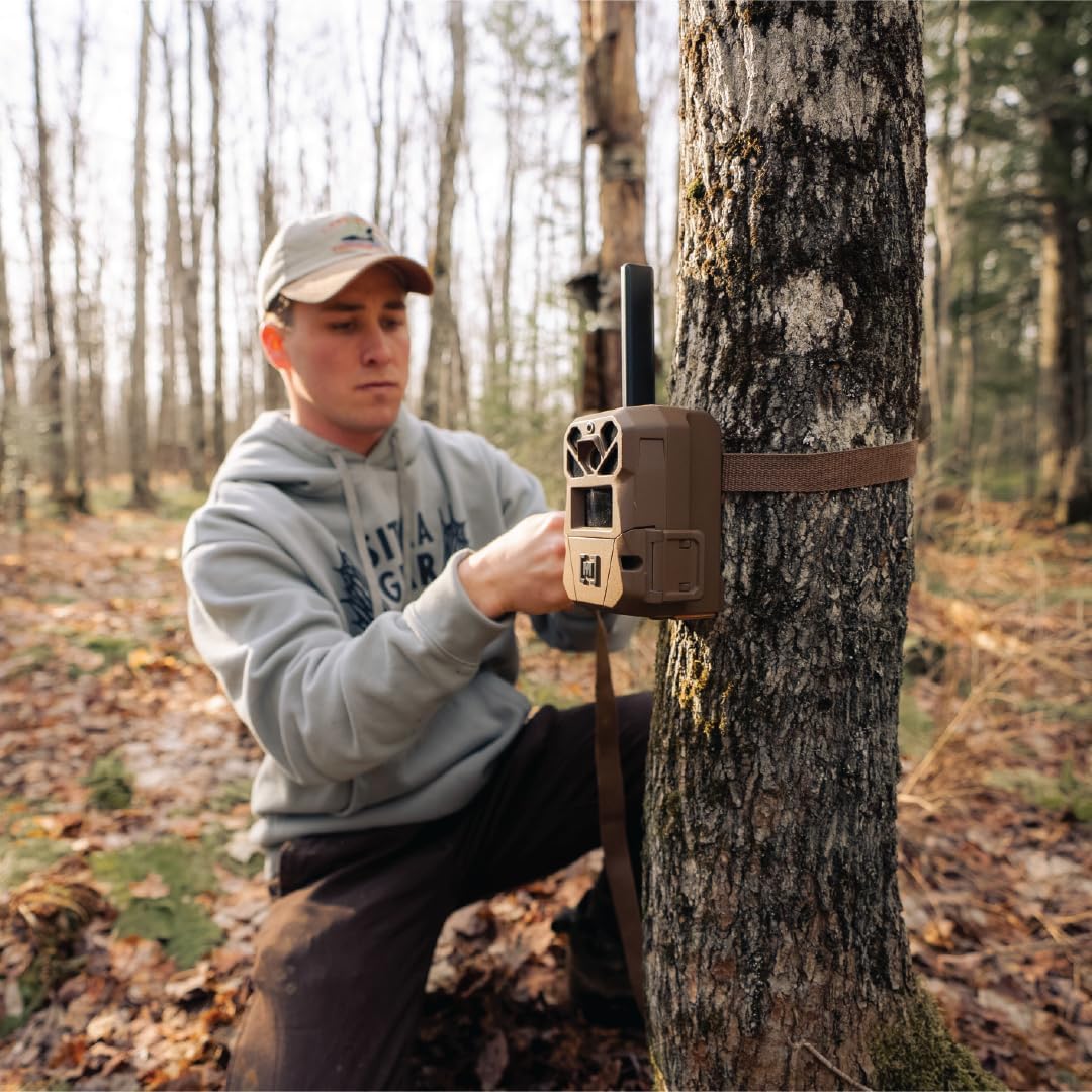 Moultrie Edge 3 Cellular Trail Camera with 3.4W Solar Kit - 40MP HD Photo Capture - 1080p Low-Glow Flash - GPS - Multi-Carrier Auto-Connect - Built-in Memory - 0.5s Trigger Speed - AI Buck Detection