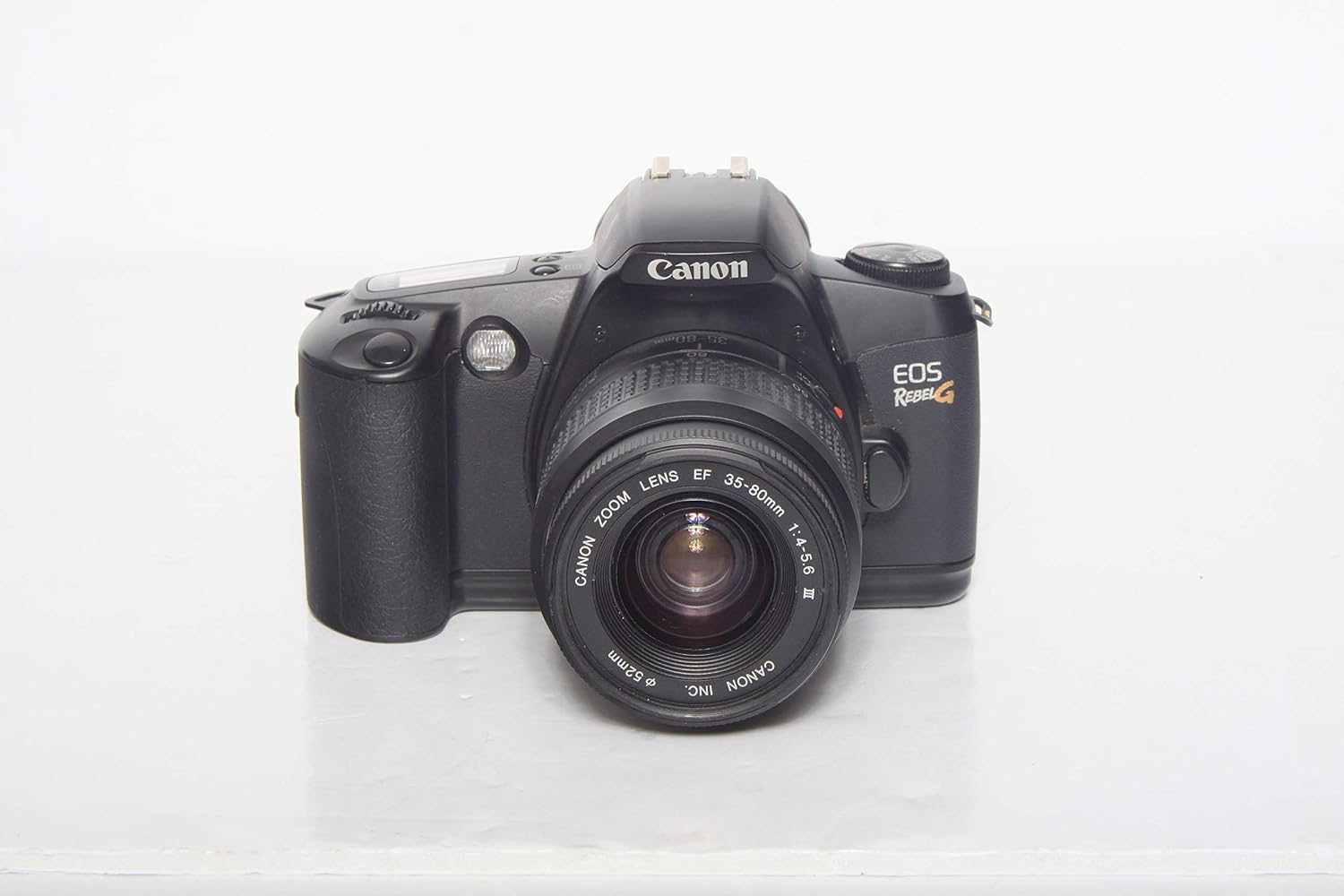 Canon EOS Rebel G 35MM SLR Film SLR Camera Kit with Auto Focusing AF Zoom Lens. Uses Canon EF Mount Lenses. (Renewed)