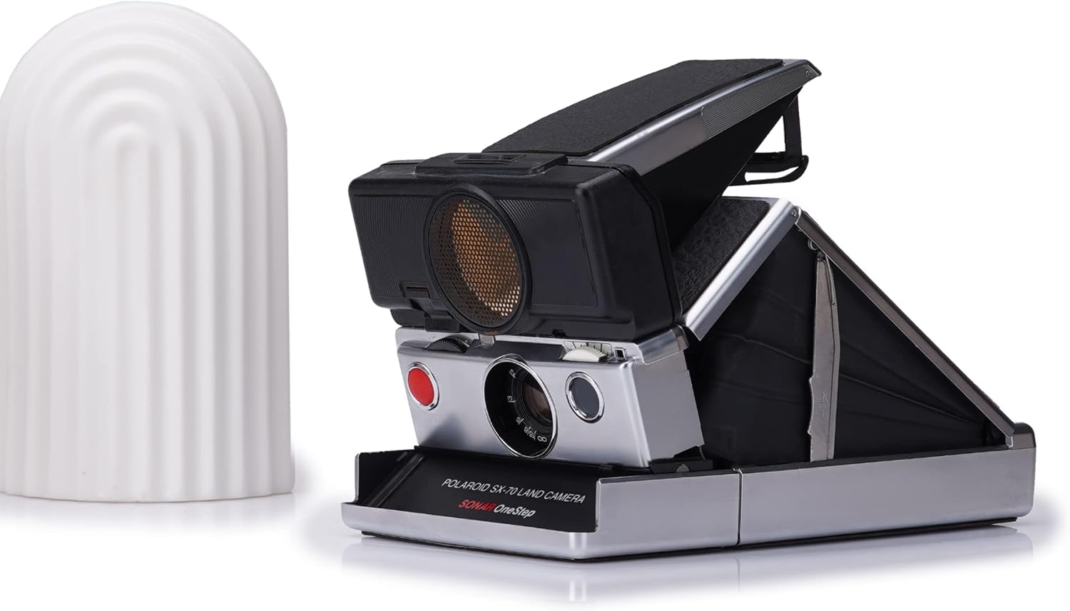 Polaroid SX-70 Sonar OneStep – Refurbished Instant SLR Camera | Autofocus Vintage Model | Uses SX-70 Film | Iconic Folding Design (Renewed)