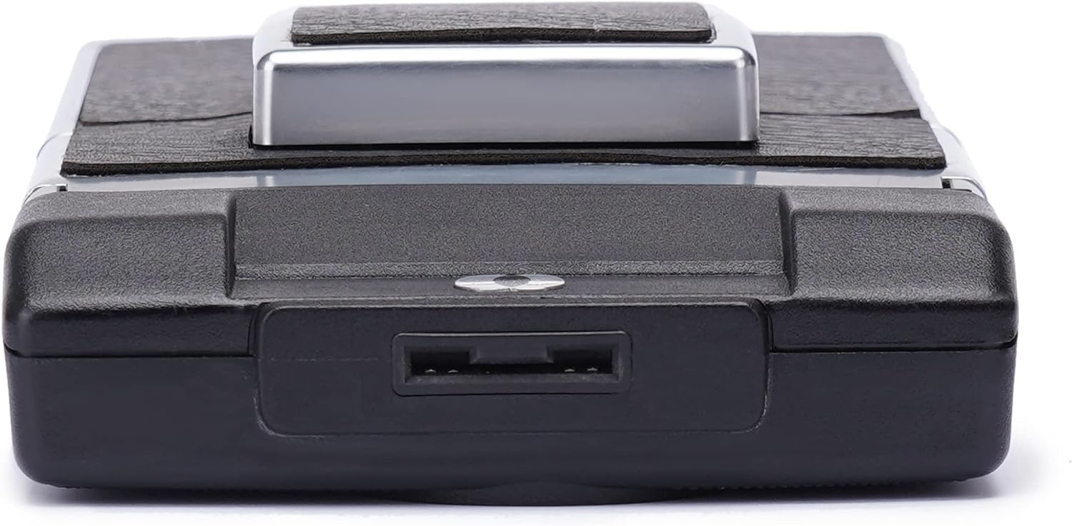 Polaroid SX-70 Sonar OneStep – Refurbished Instant SLR Camera | Autofocus Vintage Model | Uses SX-70 Film | Iconic Folding Design (Renewed)