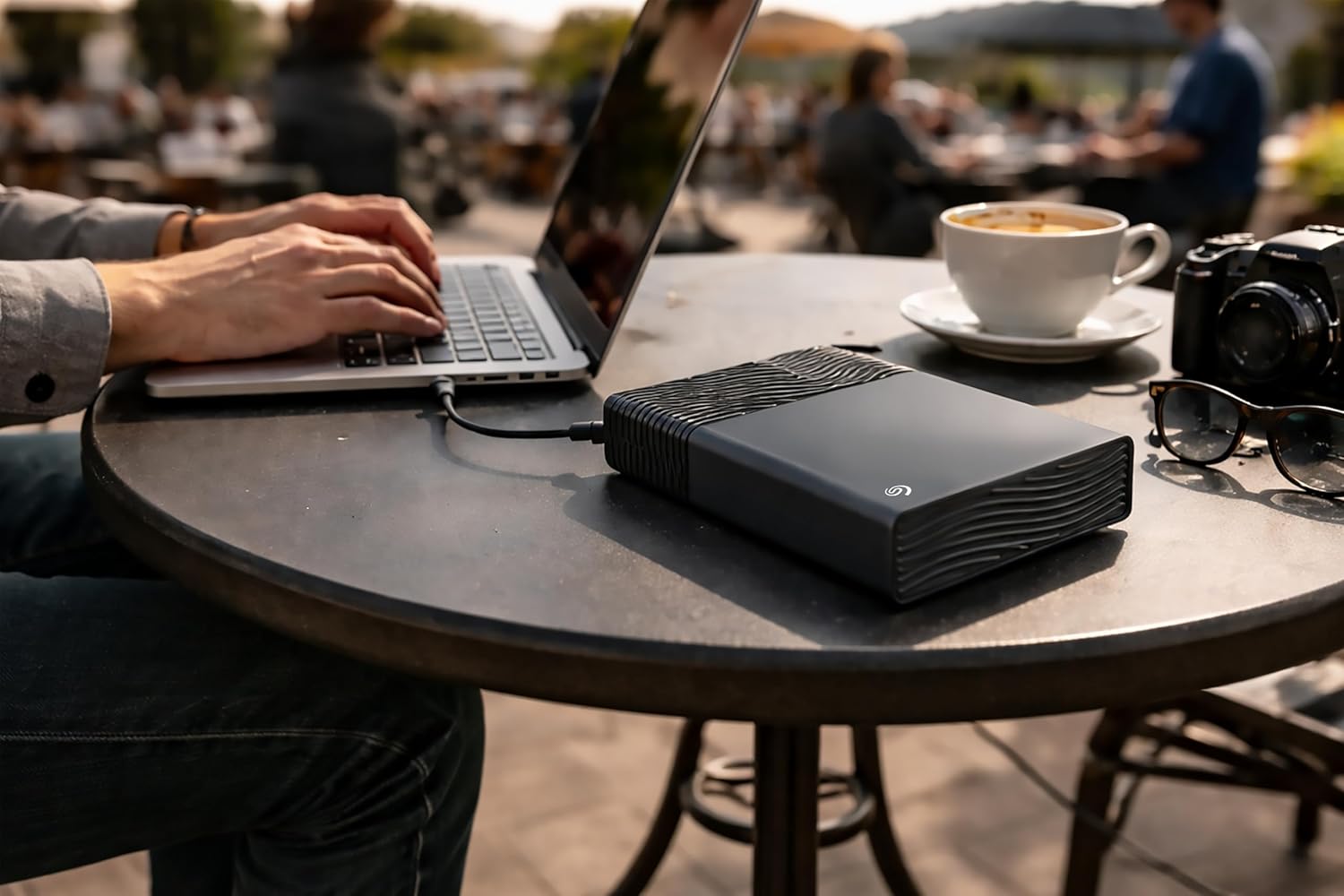 Seagate One Touch 8TB External Hard Drive Desktop HDD - USB-C Compatible with Most Windows and macOS, Rescue Recovery (STNB8000400)