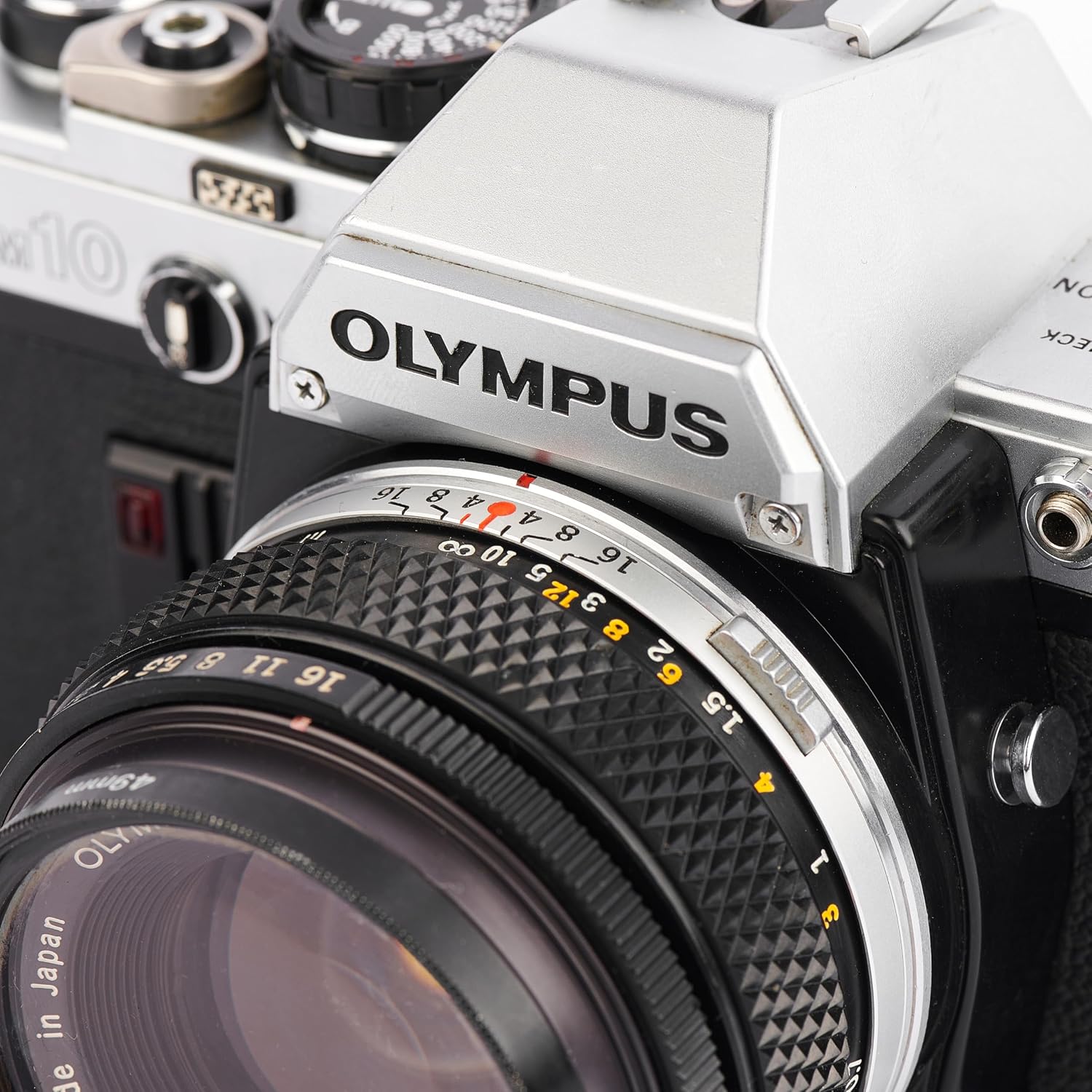 Olympus OM-10 OM10 35mm SLR Film Camera with Manual Focus Om Mount System Lens (Renewed)
