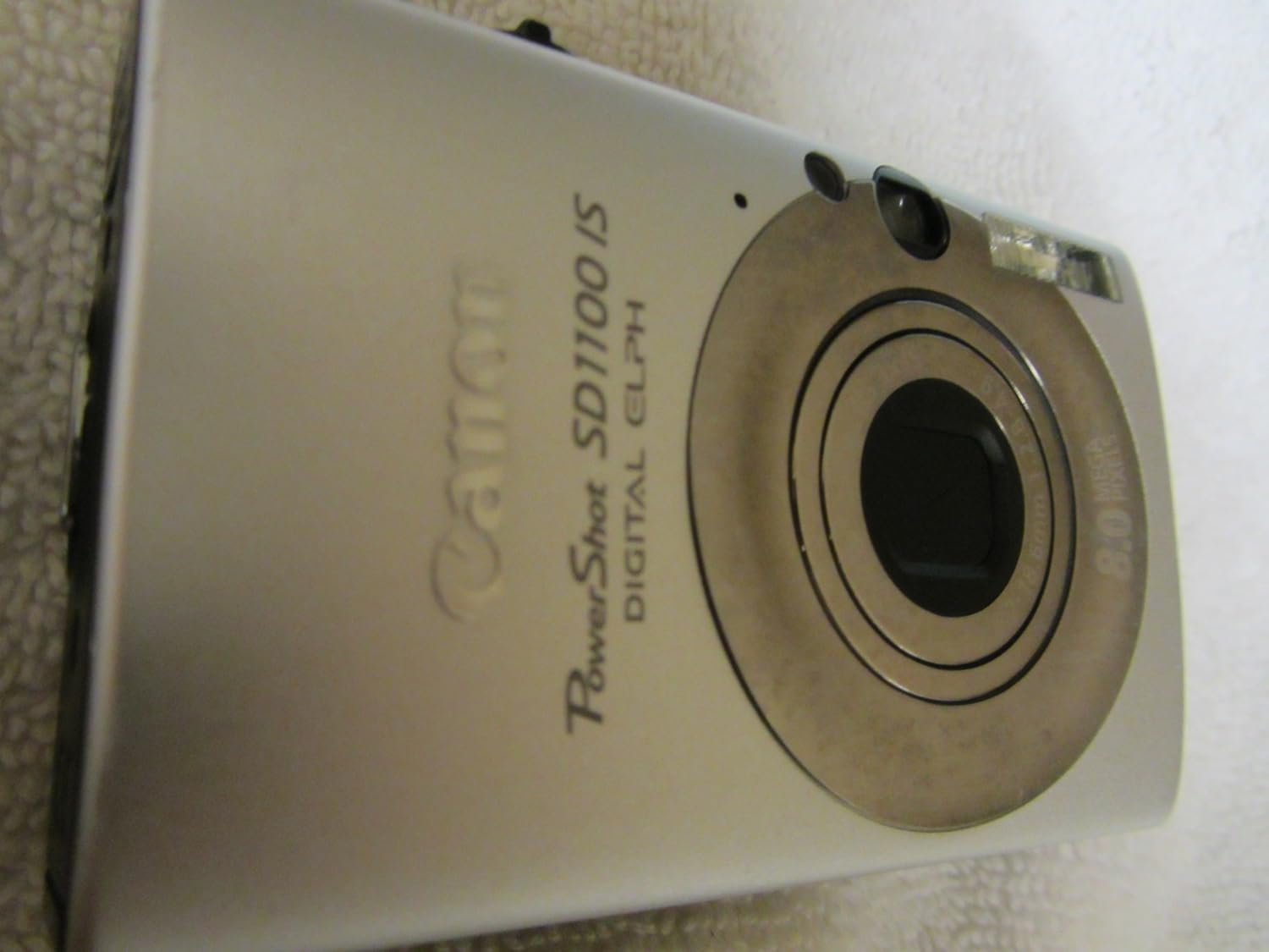 Canon PowerShot SD1100IS 8MP Digital Camera with 3x Optical Image Stabilized Zoom (Silver)