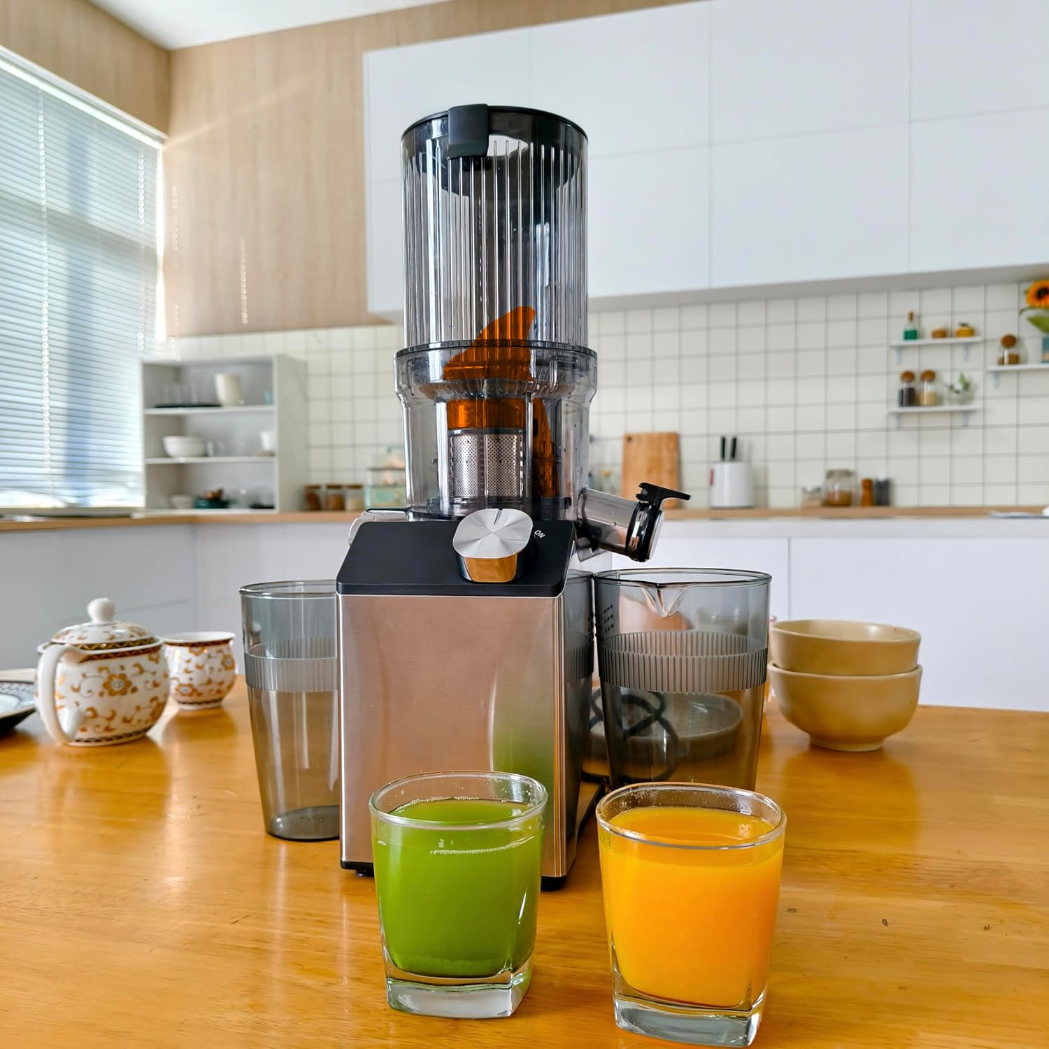 Cold Press Juicer, Wide Feed Chute Juicer Machines, Stainless Steel Slow Masticating Juicers Easy to Clean, Vegetables & Fruits Juice Extractor, High Juice Yield, Orange Auger