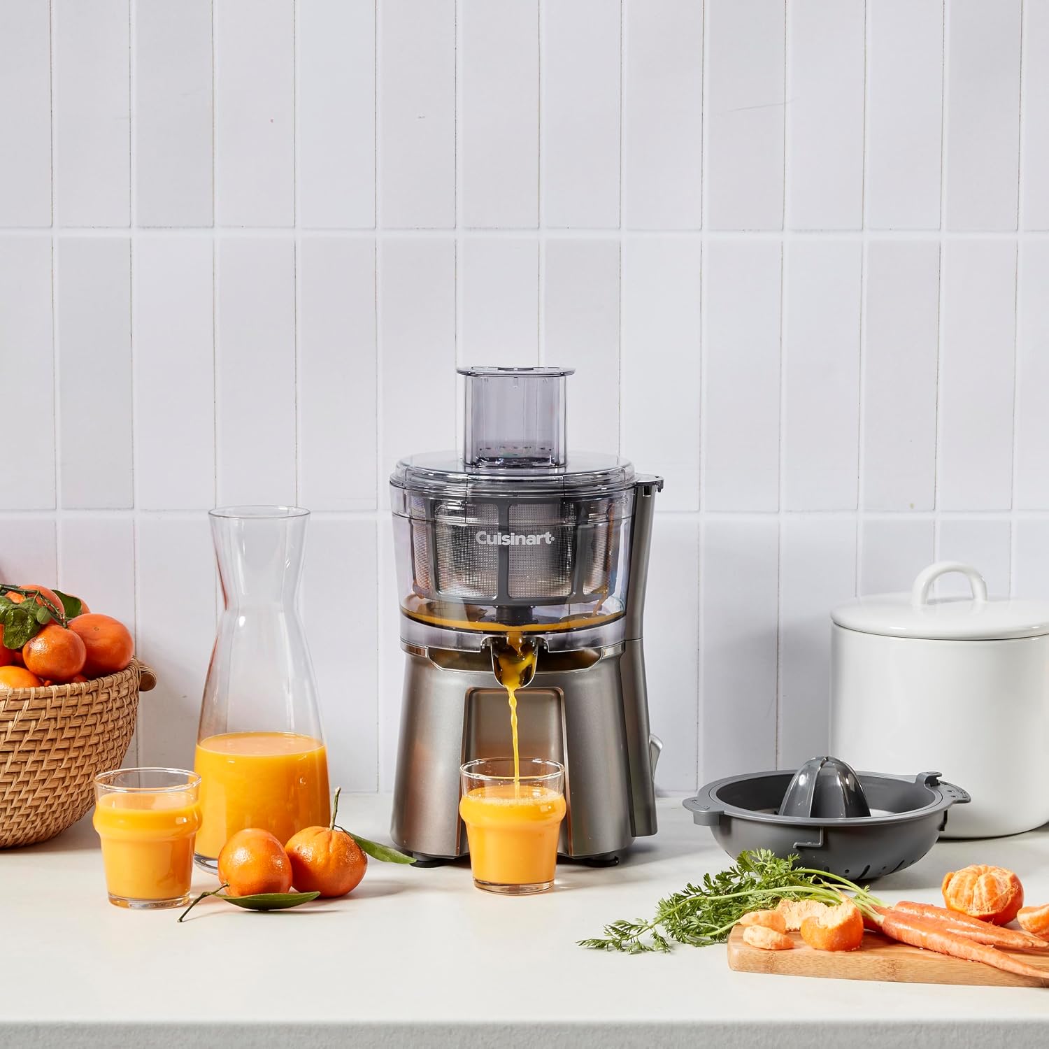 Cuisinart CJE-2000 Combo Juice Extractor/Citrus Juicer, Black