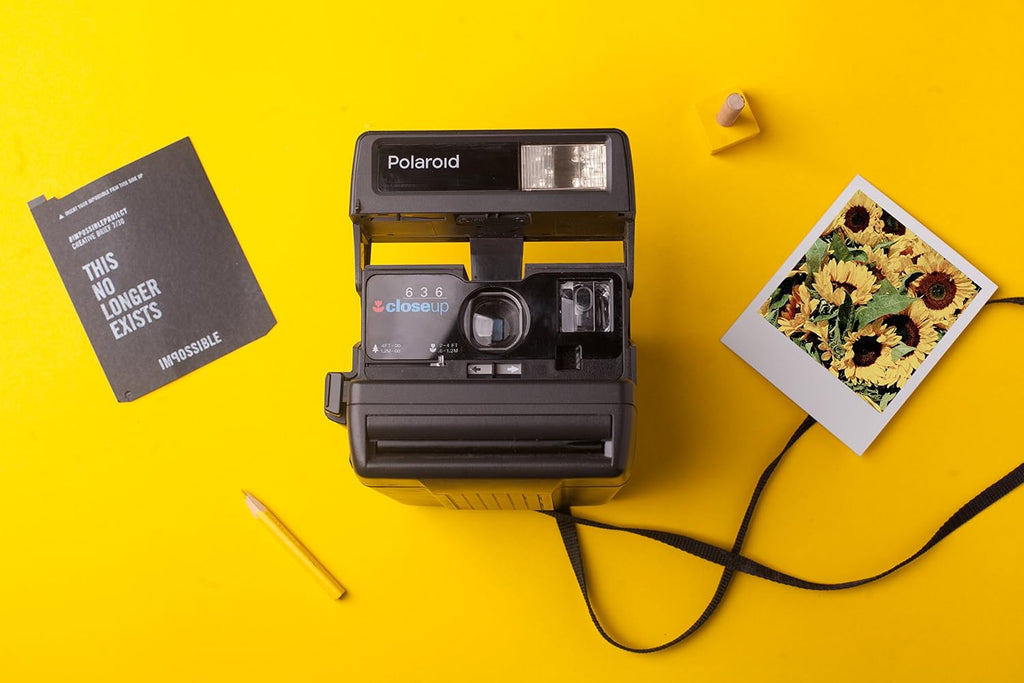Polaroid One-Step 600 Instant Camera