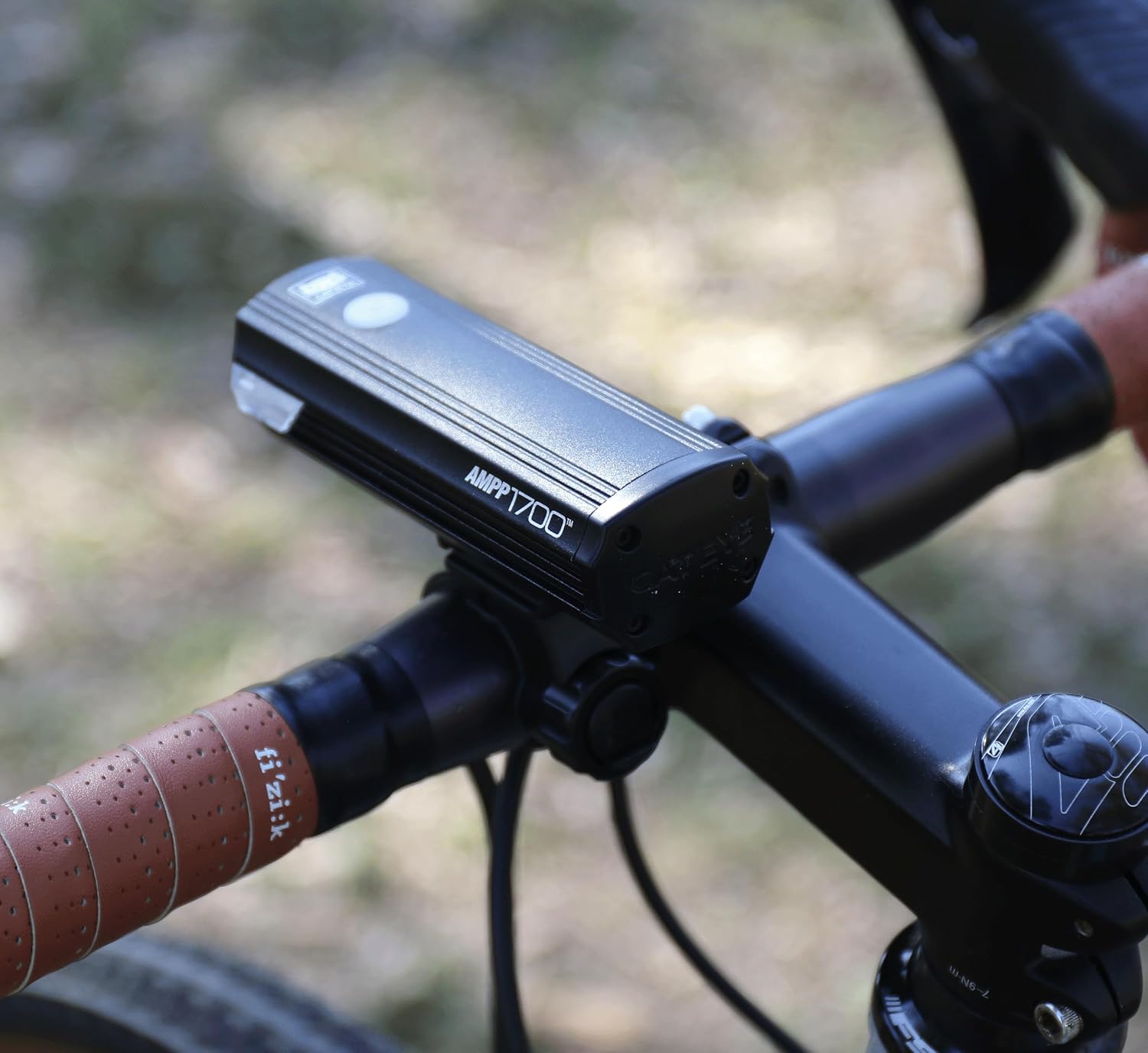 CATEYE AMPP USB Rechargeable Bike Light – High Visibility Super Bright OptiCube™ Headlight for Commuters, Road Cyclists & Mountain Bikers, Day & Night Riding Modes, IPX4 Waterproof, Tough & Durable