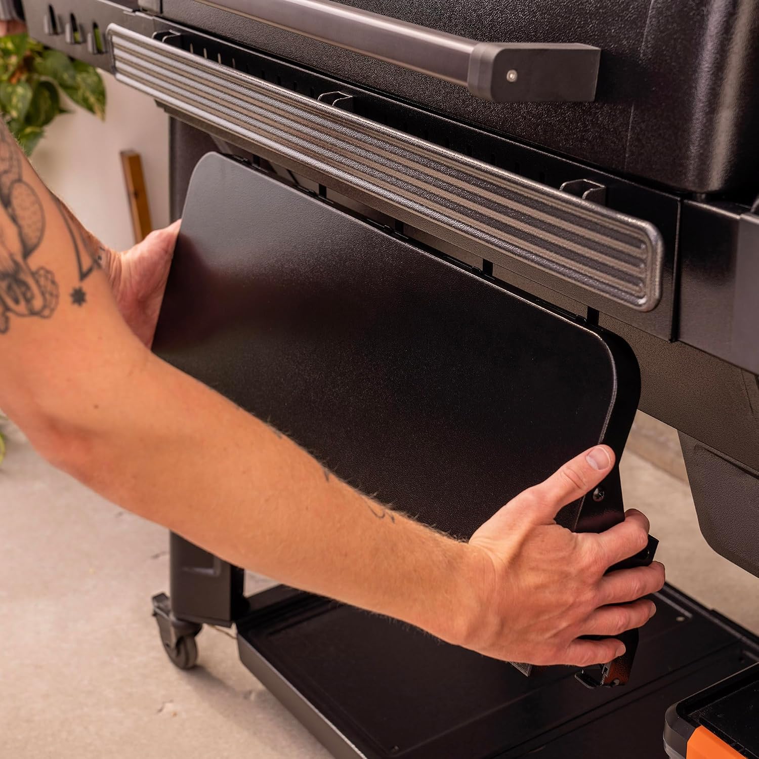 Traeger Grills P.A.L Pop-and-Lock Front Shelf; Small