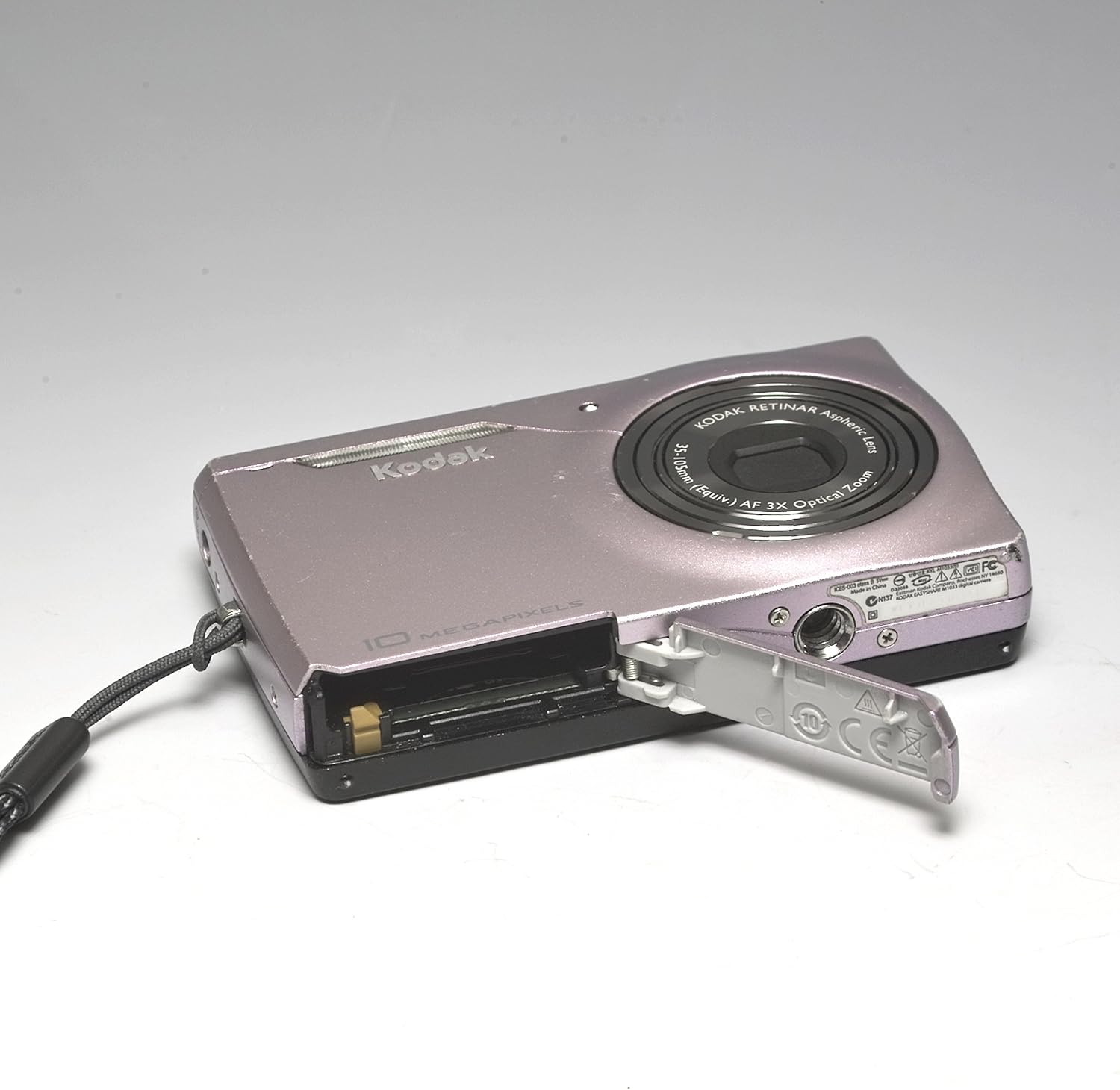Kodak Easyshare M1033 10 MP Digital Camera with 3xOptical Zoom (Pink)