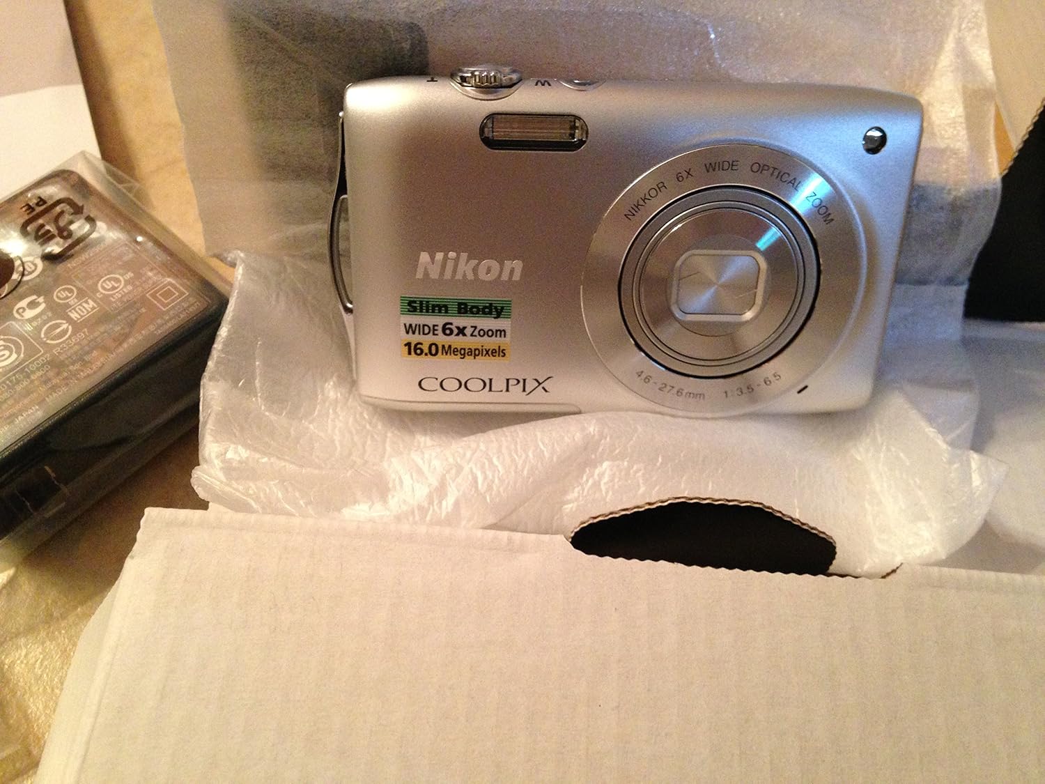 Nikon Coolpix S3200 16.0 Mp 6X Wide Optical Zoom Digital Camera (Silver)