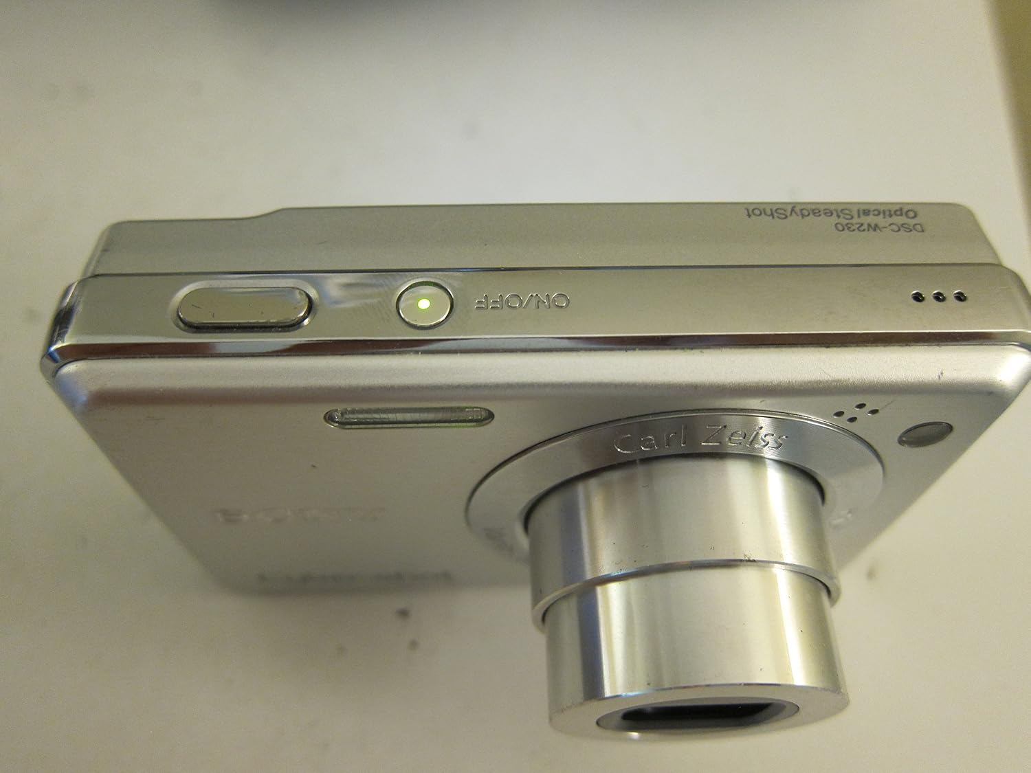 Sony Cyber-shot DSC-W230 12 MP Digital Camera with 4x Optical Zoom and Super Steady Shot Image Stabilization (Silver)