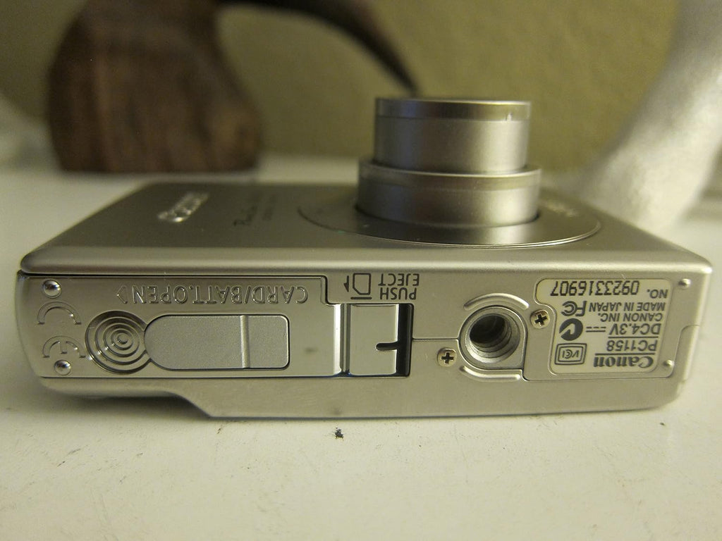 Canon Powershot SD450 5MP Digital Elph Camera with 3x Optical Zoom (OLD MODEL)