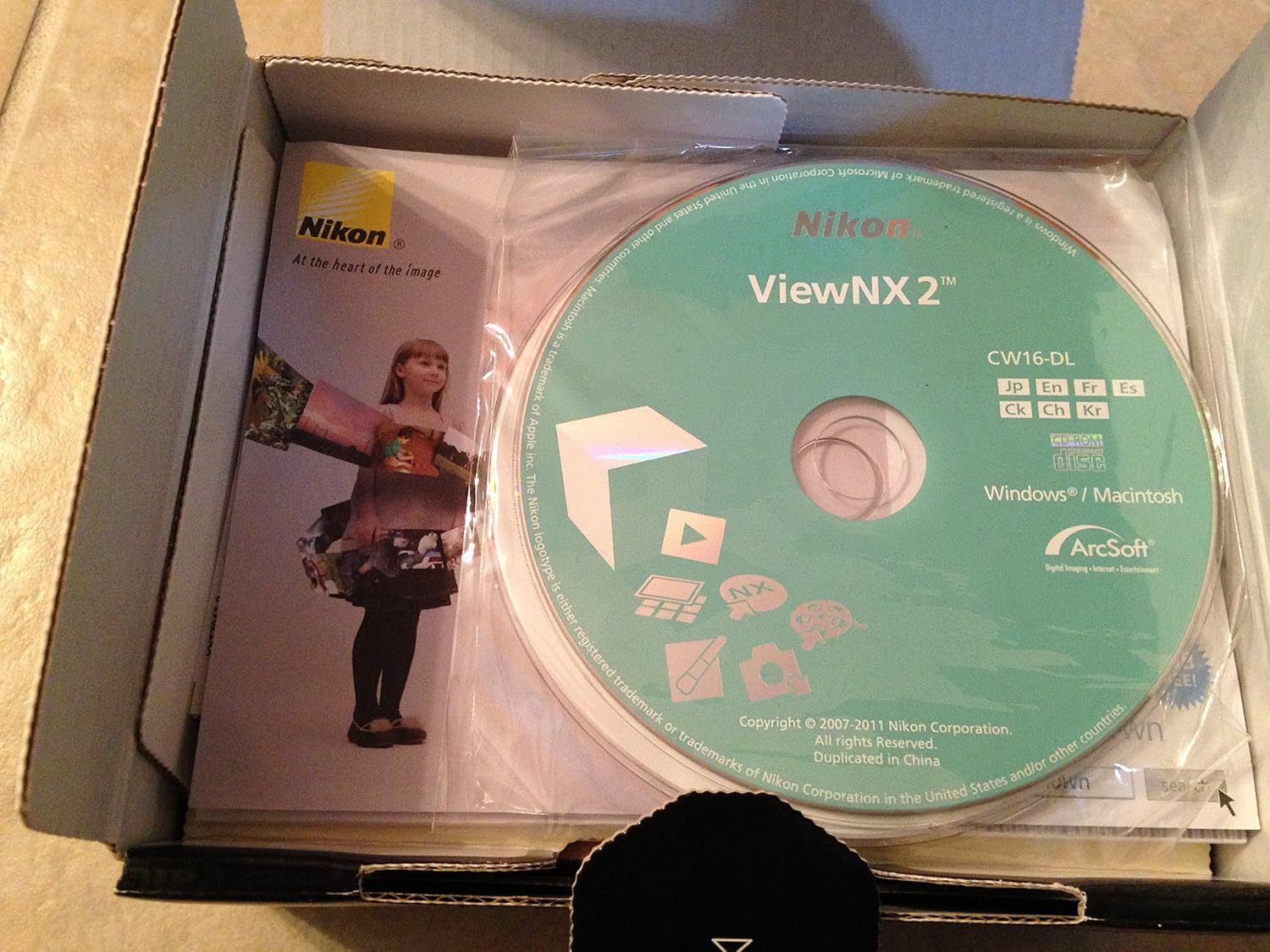 Nikon Coolpix S3200 16.0 Mp 6X Wide Optical Zoom Digital Camera (Silver)